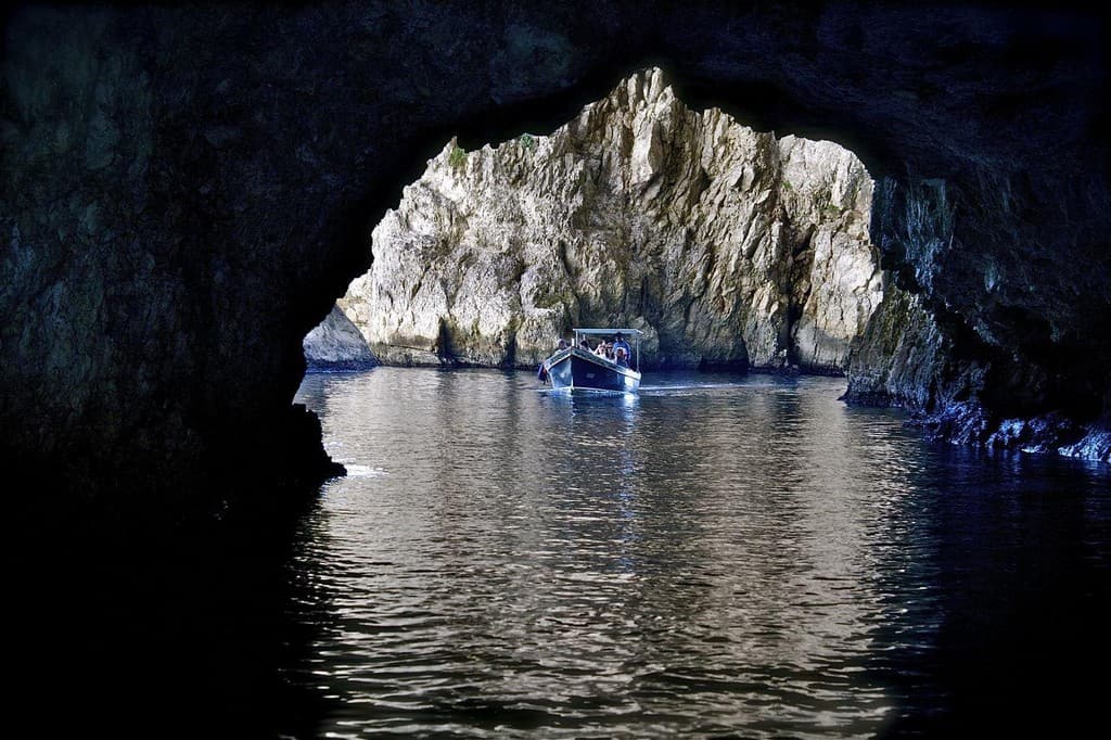Blue Grotto Malte (grotte bleue) : la sortie en barque, le bus et la baignade - Malta Adventures