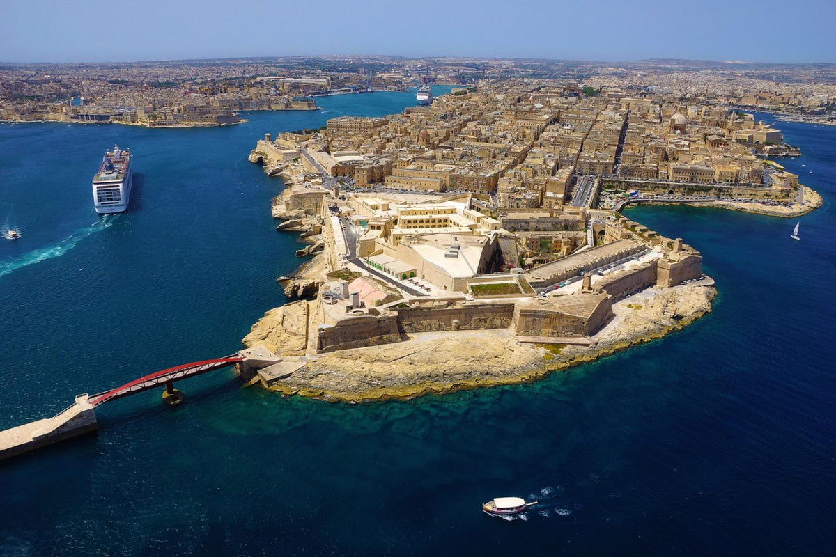 Malte–Sicile en bateau : le ferry pour Pozzallo, horaires, prix et journée en Sicile - Malta Adventures