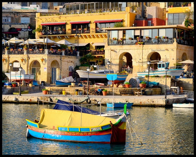 St Julian's (Malta): Sehenswürdigkeiten und Aktivitäten – Spinola Bay, St George's Bay, Wassersport und Bootstouren