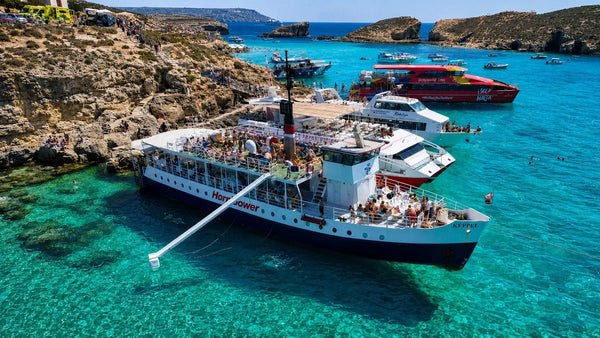 Crociera Hornblower Gozo & Comino — Laguna Blu, Grotte e Snorkeling