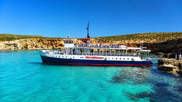 Croisière Hornblower Gozo & Comino — Blue Lagoon, Grottes et Snorkeling - malte