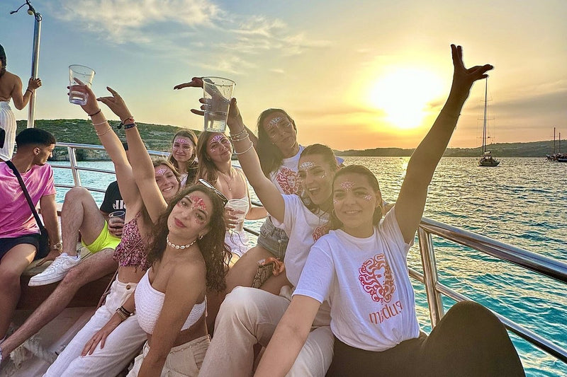 BOAT PARTY