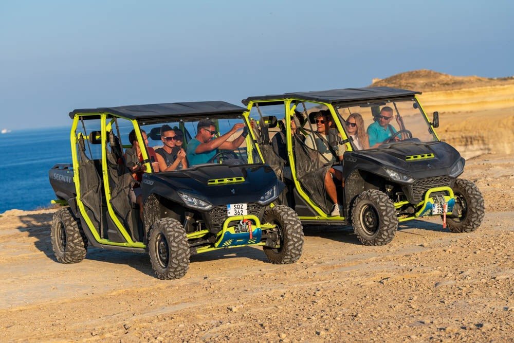 Safari Jeep Gozo — Journée Complète avec Chauffeur 4x4 - malte