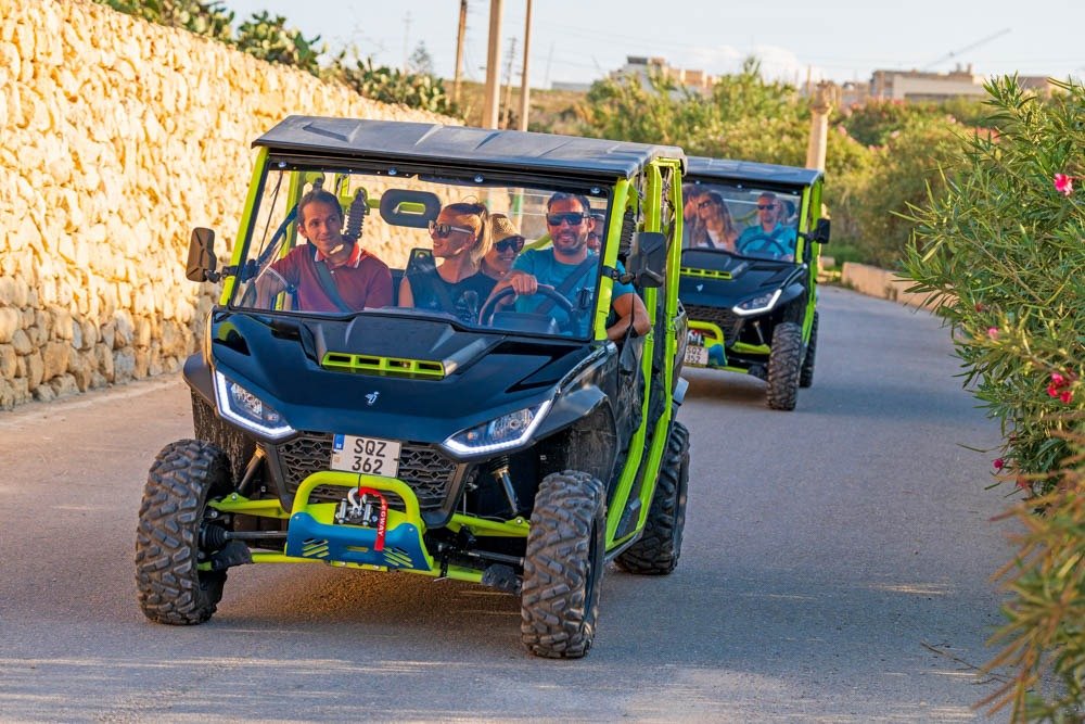 Safari Jeep Gozo — Journée Complète avec Chauffeur 4x4 - malte